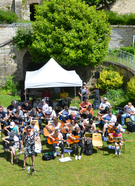 Guitares aux jardins
