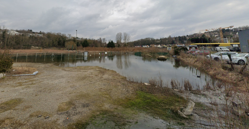 Stade des Aulnes sous l'eau